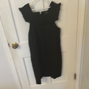 Chic Black Sleeveless Dress